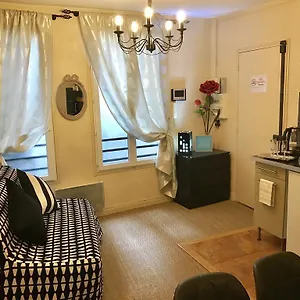 Apartment Luxembourg-proche St Germain Des Pres