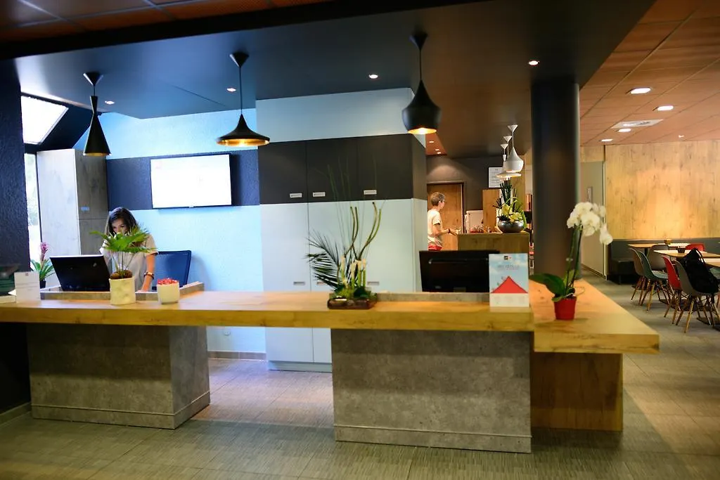 Hotel ibis Avignon Centre Pont De L'Europe