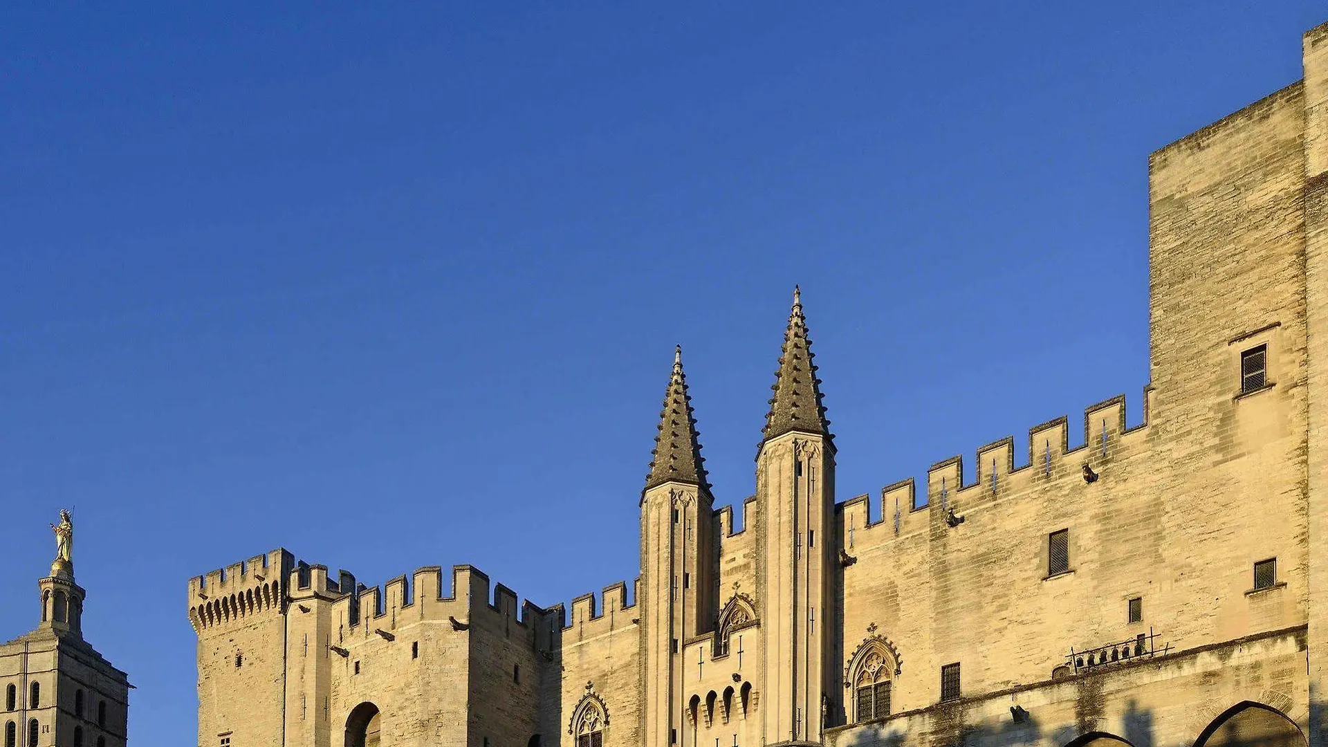 Hotel ibis Avignon Centre Pont De L'Europe