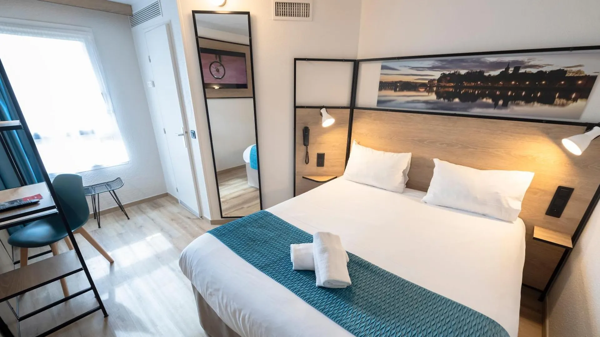 Hotel Ibis Avignon Centre Pont De L'Europe Francia